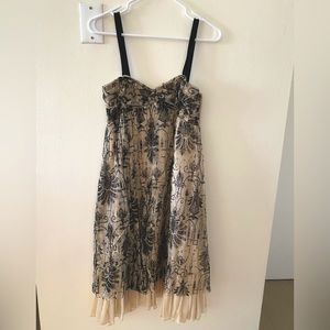 Diane von Furstenberg Patterned Gold & Black Silk Lace Dress - SIZE 8